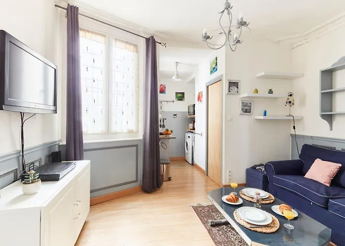 Montparnasse - Luxembourg Gardens Apartmán